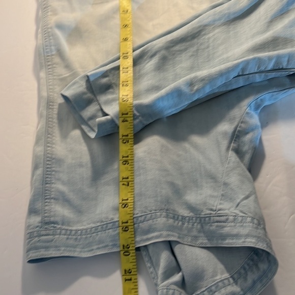 NWOT Chelsea and Violet Chambray Shirt Open Back With Tie Size L - Picture 11 of 12